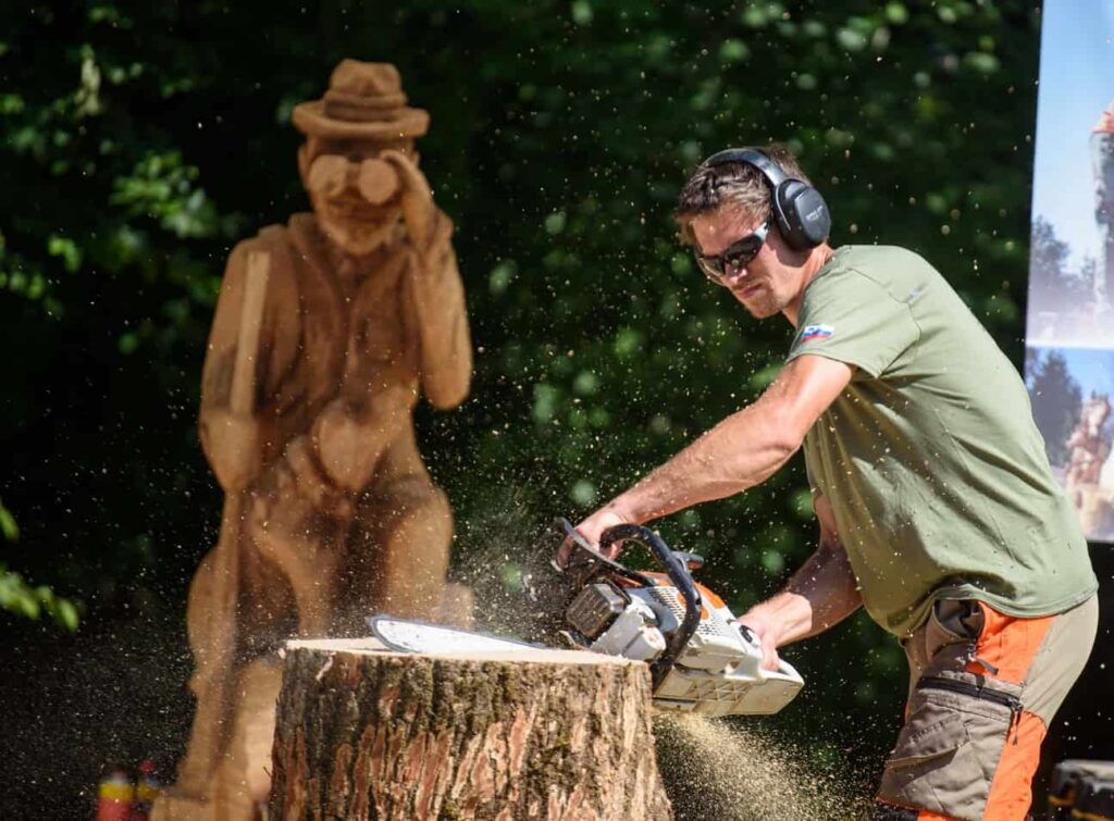 jernej verbuč - hitrostno kiparjenje